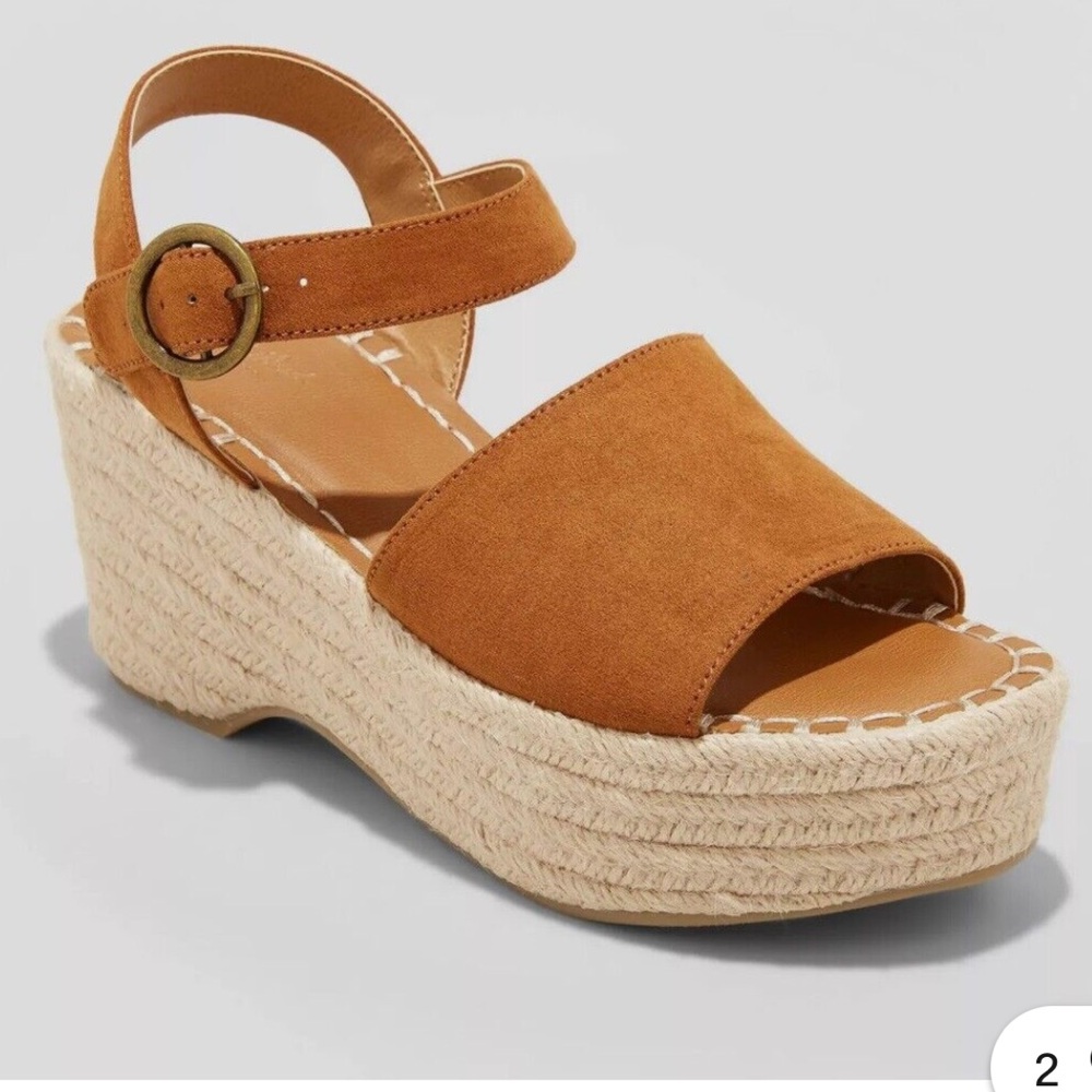 Universal Thread Women's Tan Espadrille Wedge
